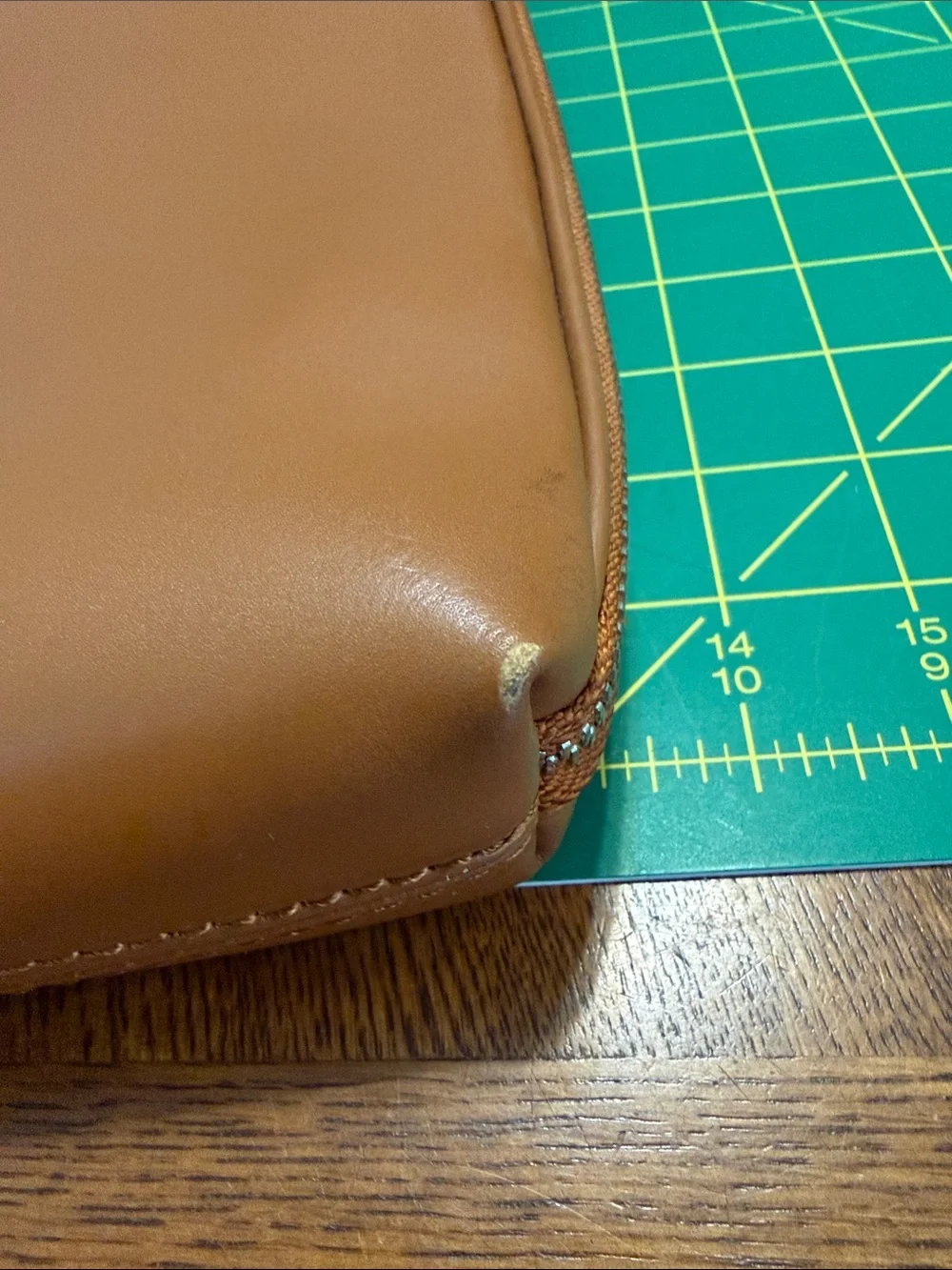 Persaman New York Italian leather Computer bag- B